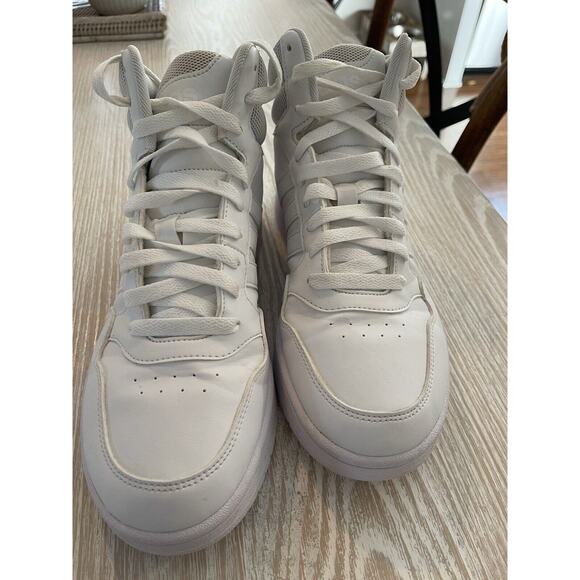 New Size 8 Women’s adidas Hoops 3.0 Mid White Dash Grey Classic shoes Basketball - Picture 3 of 6